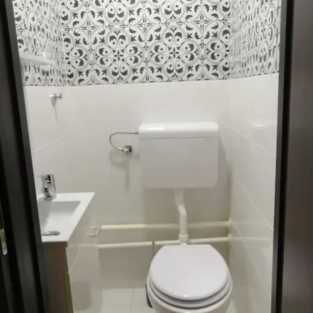 Novistay Apartment